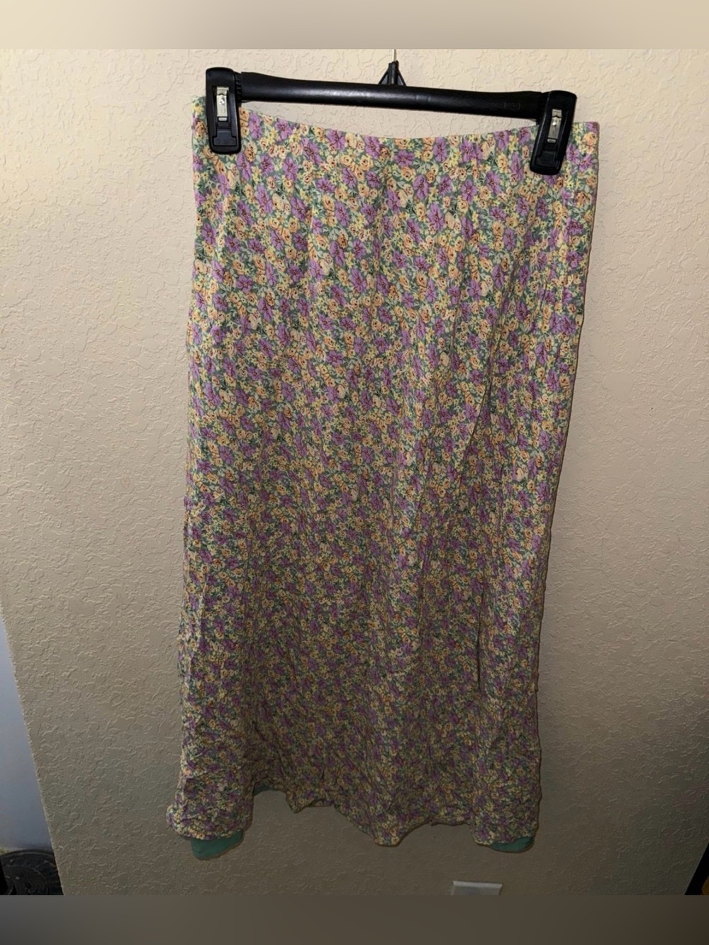 Women’s American Eagle floral midi skirt - Picture 2 of 6
